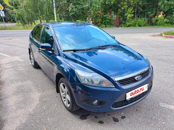 2011 Ford Focus II Рестайлинг, синий - вид 3