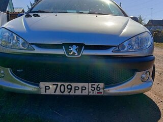 2008 Peugeot 206, серый, 325000 рублей, вид 1