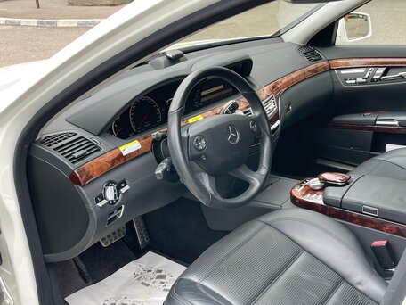 2006 Mercedes-Benz S-Класс AMG 65 AMG Long II (W221), белый, 9990000 рублей, вид 5