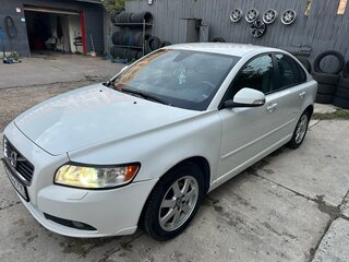 2011 Volvo S40 II Рестайлинг, белый, 1044000 рублей, вид 1