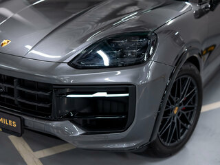 2026 Porsche Cayenne GTS Coupé III Рестайлинг, серый, 21990000 рублей, вид 5