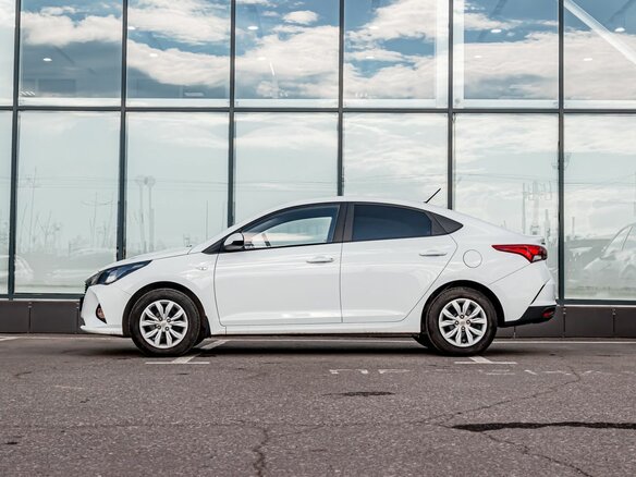 2020 Hyundai Solaris II Рестайлинг, белый - вид 6
