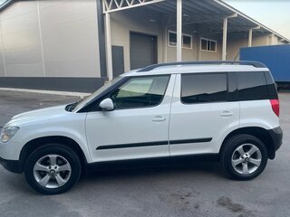2012 Skoda Yeti I, белый, 760000 рублей, вид 4