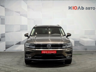 2019 Volkswagen Tiguan II, коричневый, 2500000 рублей, вид 2