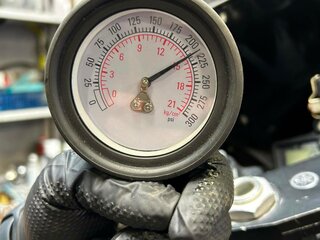 2002 Yamaha YZF-R1, чёрный, 380000 рублей, вид 4