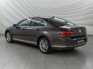 2018 Volkswagen Passat B8, коричневый, 1798000 рублей, вид 5