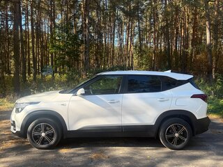 2021 Kia Seltos I, белый, 2060000 рублей, вид 5