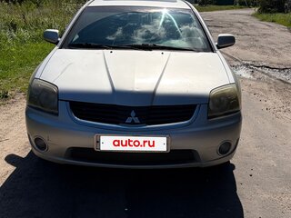 2006 Mitsubishi Galant IX Рестайлинг, серебристый, 450000 рублей, вид 1