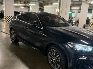 2020 BMW X6 30i III (G06), чёрный, 5990000 рублей, вид 1