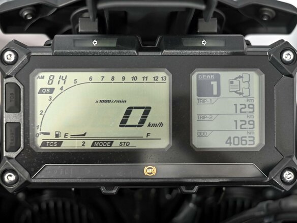 2021 Yamaha MT-09 Tracer (FJ-09), чёрный, 999000 рублей - вид 7