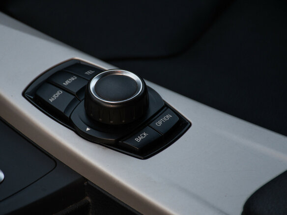 2013 BMW 3 серии 320i VI (F3x), чёрный, 1359000 рублей - вид 12