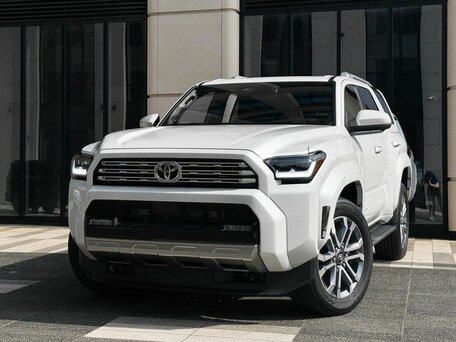 Toyota 4Runner VI