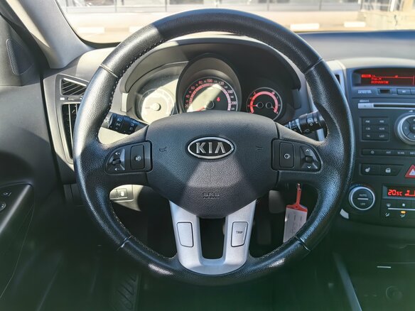 2010 Kia Ceed I Рестайлинг, серебристый, 620000 рублей - вид 10
