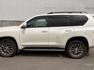 2018 Toyota Land Cruiser Prado 150 Series Рестайлинг 2, белый, 6600000 рублей, вид 2