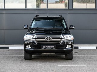 2015 Toyota Land Cruiser 200 Series Рестайлинг 2, чёрный, 4899000 рублей, вид 3