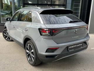 2026 Volkswagen T-Roc II, серый, 3090000 рублей, вид 5