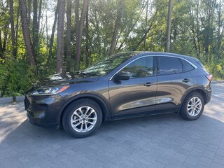 2019 Ford Escape IV, серый, 1750000 рублей, вид 1
