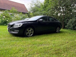 2014 Volvo S60 II Рестайлинг, чёрный, 1100000 рублей, вид 2