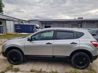 2012 Nissan Qashqai I Рестайлинг, серебристый, 808000 рублей, вид 3