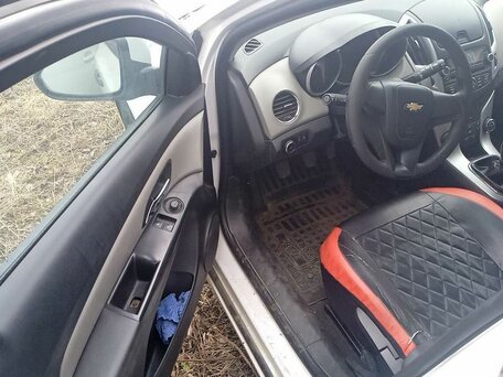 2013 Chevrolet Cruze I Рестайлинг, белый, 447000 рублей, вид 4