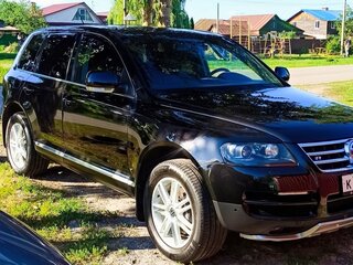 2006 Volkswagen Touareg I, чёрный, 1200000 рублей, вид 1