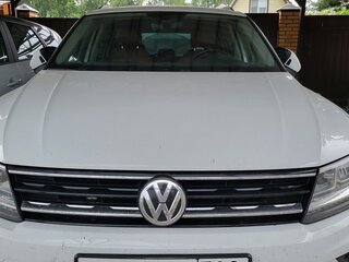 2018 Volkswagen Tiguan II, белый, 2400000 рублей, вид 4