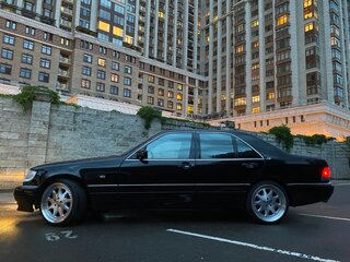 1995 Mercedes-Benz S-Класс 600 Long III (W140), чёрный, 5500000 рублей, вид 1