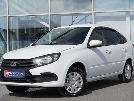 2022 Lada (ВАЗ) Granta I Рестайлинг, белый, 648000 рублей, вид 1