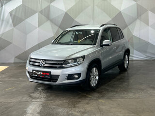 2012 Volkswagen Tiguan I Рестайлинг, серебристый, 999000 рублей, вид 1