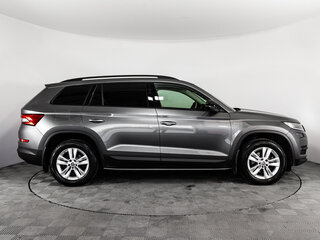 2018 Skoda Kodiaq I, серый, 2487521 рублей, вид 4