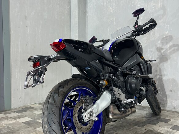 2021 Yamaha MT-09 (FZ-09), чёрный, 1057000 рублей - вид 7