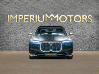 2025 BMW 7 серии 740i xDrive VII (G70), чёрный, 16050000 рублей, вид 2