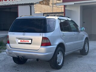 1999 Mercedes-Benz M-Класс 320 I (W163), серебристый, 630000 рублей, вид 5