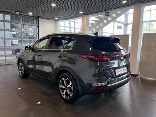 2019 Kia Sportage IV Рестайлинг, чёрный, 1894000 рублей, вид 5