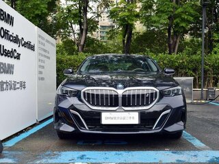 2026 BMW i5 Long eDrive35L, синий, 6666666 рублей, вид 2