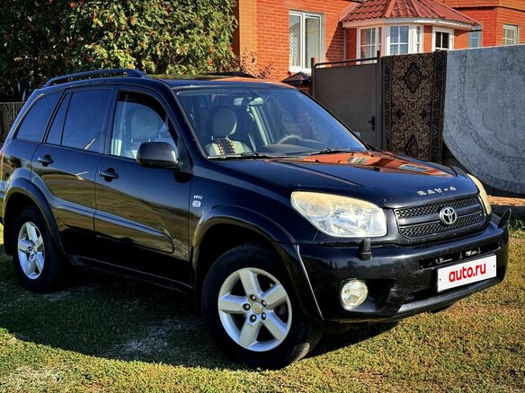 2003 Toyota RAV4 II (XA20) Рестайлинг, чёрный, 900000 рублей - вид 1