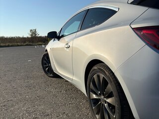 2012 Opel Astra GTC J Рестайлинг, серый, 850000 рублей, вид 4