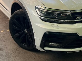 2019 Volkswagen Tiguan II, белый, 3200000 рублей, вид 4