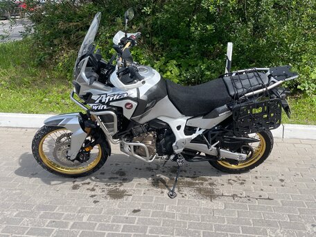 2019 Honda CRF 1000L Africa Twin, серебристый, 1400000 рублей, вид 2