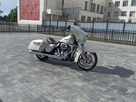 2015 Harley-Davidson Street Glide Special, белый, 1499000 рублей, вид 1
