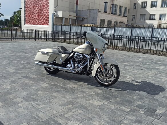 2015 Harley-Davidson Street Glide Special, белый, 1499000 рублей