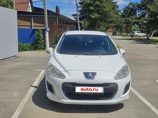 2011 Peugeot 308 I Рестайлинг, белый, 550000 рублей, вид 1