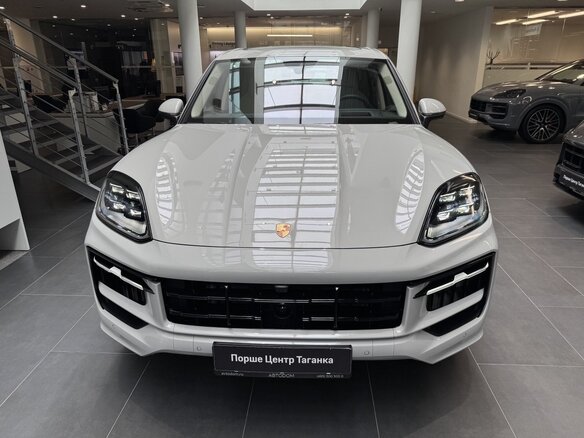 2025 Porsche Cayenne III Рестайлинг, серый - вид 4