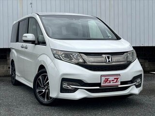 2017 Honda Stepwgn Spada V, белый, 1500000 рублей, вид 3