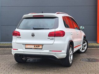 2014 Volkswagen Tiguan I Рестайлинг, белый, 1829000 рублей, вид 4
