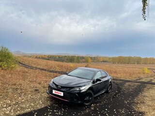 2021 Toyota Camry VIII (XV70) Рестайлинг, чёрный, 2650000 рублей, вид 1