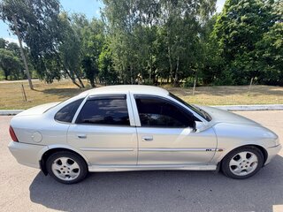 1999 Opel Vectra B Рестайлинг, серебристый, 300000 рублей, вид 3