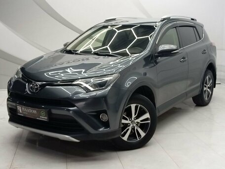 Toyota RAV4 IV (XA40) Рестайлинг