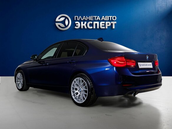 2017 BMW 3 серии 318i VI (F3x) Рестайлинг, синий, 2099000 рублей - вид 5