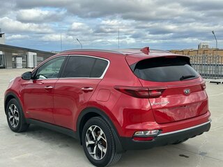 2019 Kia Sportage IV Рестайлинг, красный, 2407300 рублей, вид 3